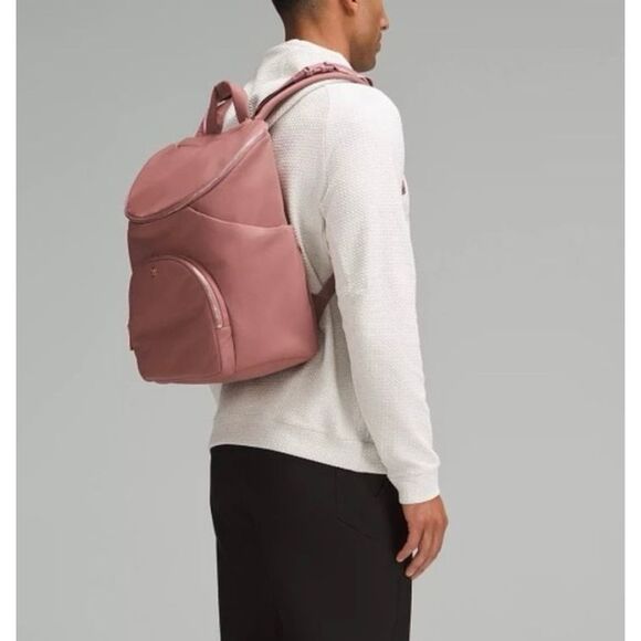 NWT Lululemon New Parent Backpack 17L Spiced Chai & Rose Gold - Picture 3 of 14